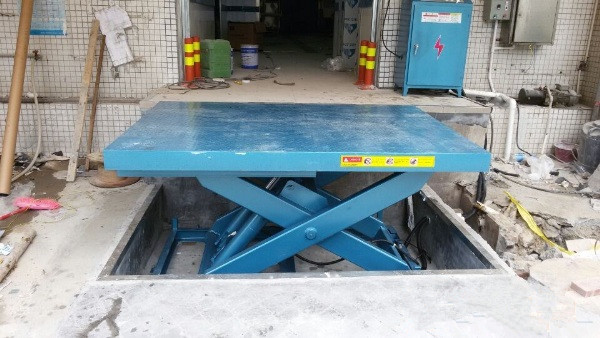 湘西电动剪叉式升降平台厂家